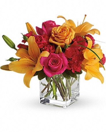 Teleflora's Uniquely Chic Bouquet